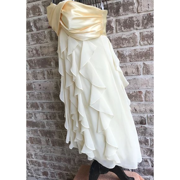 Xscape Strapless Dress 6 Pale Yellow Ruffled Wedding Cocktail Cruise Hal… - Picture 2 of 12